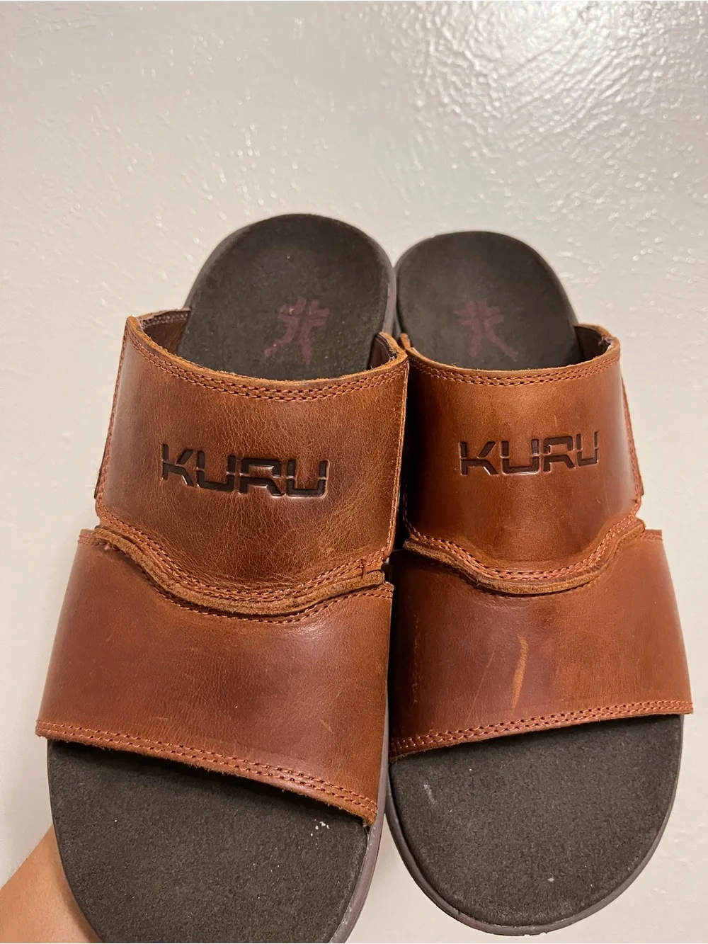 KURU brown leather